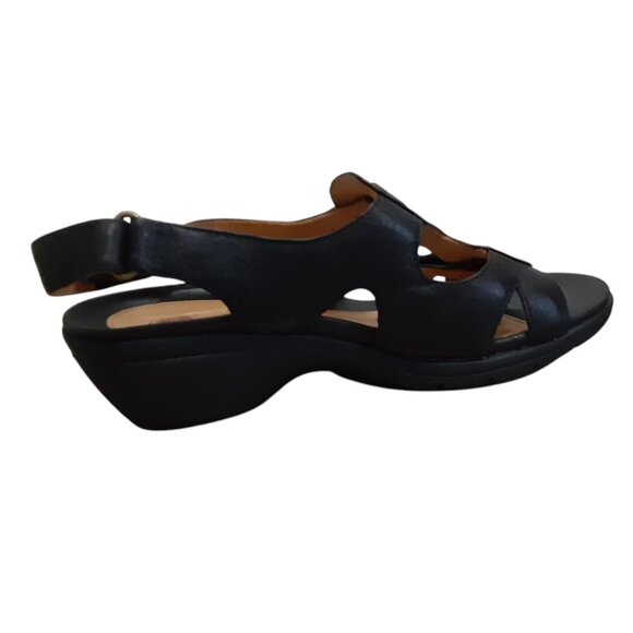 Clarks Un Structured Womens Sandals Size 6.5 W Black Leather Strappy Adjustable - Picture 7 of 8
